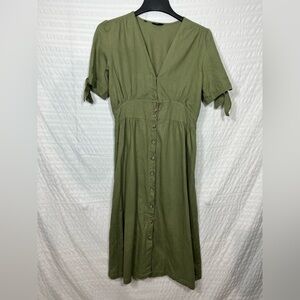 Buffalo David Bitton Womens
Mariposa V Neck Button Front Green
Midi Dress Size M
